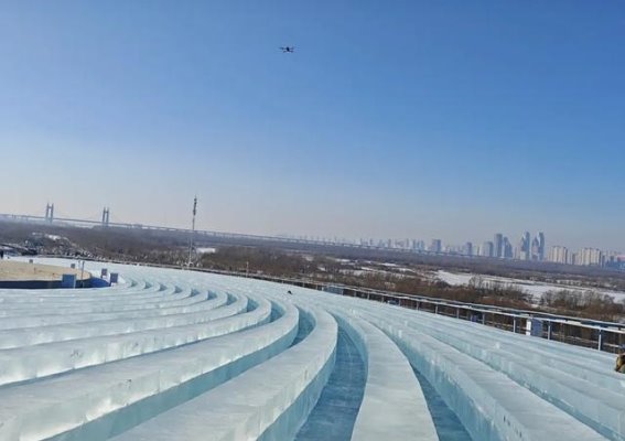 冰雪大世界开园，开启你的冬日奇幻之旅！