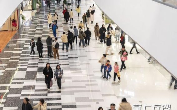 长沙万象城：河西滨江新城的商业新引擎