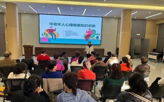 心脏健康的隐形杀手：中老年人应警惕的四种行为