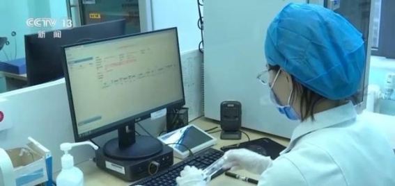流感疫苗接种：秋冬季节健康防线的必要性