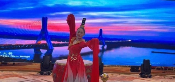 武汉两江盘龙游船：文化与浪漫的交汇之旅