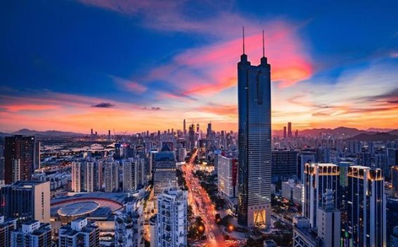 深圳：从渔村到世界舞台的腾飞奇迹