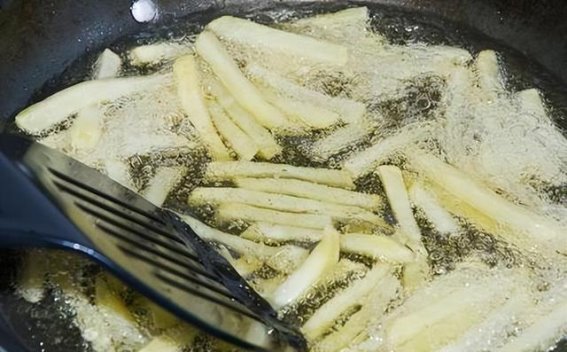 选择健康烹饪油的科学依据与实用建议