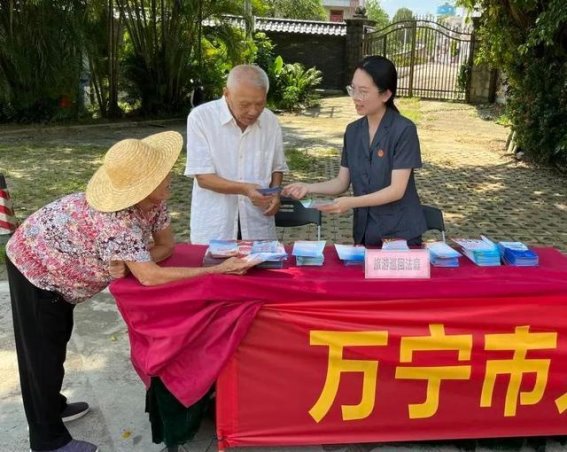 海南：法律服务走进景区，助力游客安心出行