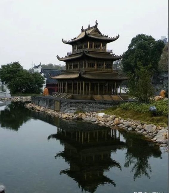 岳阳楼：历史的风云与文化的气韵