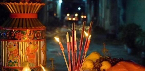 8月18中元节，无论有钱没钱，牢记忌3事，吃2吉食”，传统莫忘