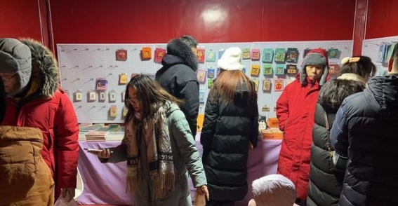 温榆河千灯夜临时邮局：一场灯光与文化的交织