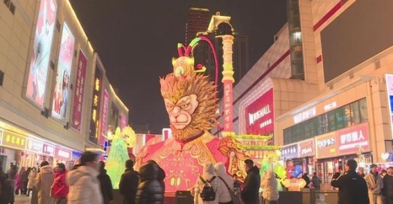 石家庄湾里庙步行街：灯火璀璨，元宵节的团圆盛典